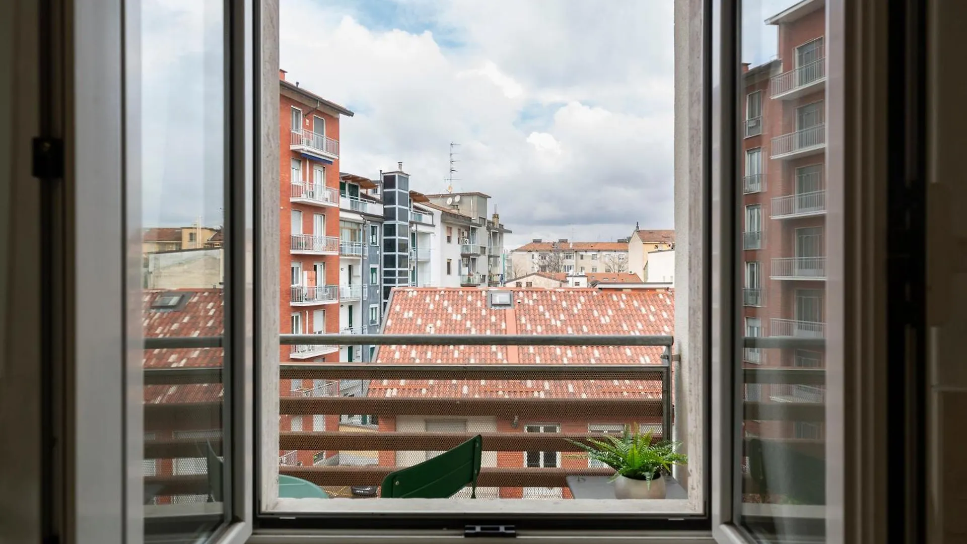 Massarent House - Gambara M1 Lägenhet Milano